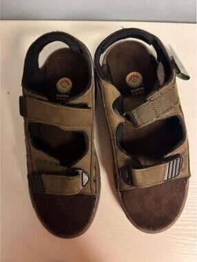 Earth Shoe Rays II Brown Leather Sandals